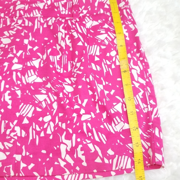 Forever 21 pink pattern mini skirt. Size M - Picture 11 of 11